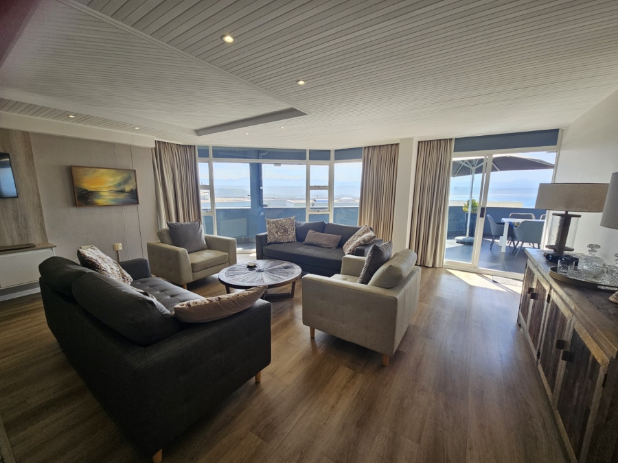3 Bedroom Property for Sale in Plettenberg Bay Central Western Cape